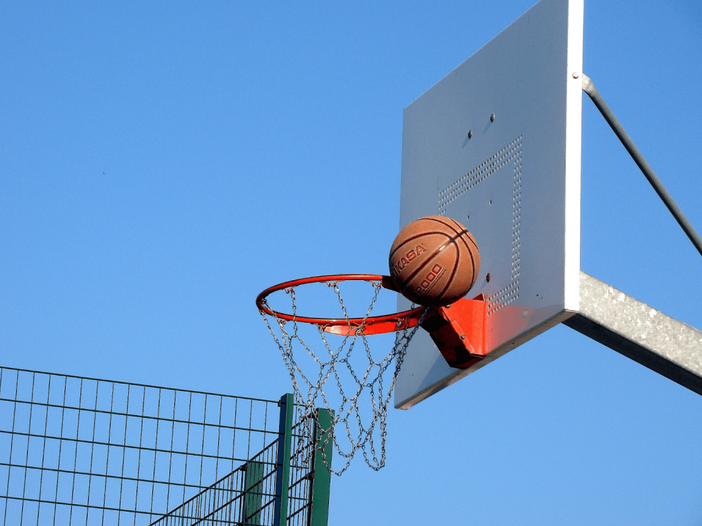 The rubber or composite materials used for outdoor basketball